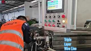 Επέκταση της παραγωγικής ικανότητας με ολοκληρωμένο P 80+60+50mm τριών στρωμάτων που βασίζεται σε γραμμή συν-εξώθησης