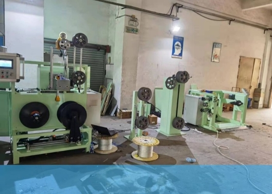 Μηχανή περιστροφής καλωδίων δικτύου Αποδοτική 8-μορφή περιστροφή με αντιεμπλουτιστικά δαχτυλίδια