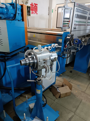Φ90mm+φ50mm Σύρμα και καλώδιο υψηλής ταχύτητας ηλεκτρική κάλυψη PVC PE μηχανή εκτόξευσης