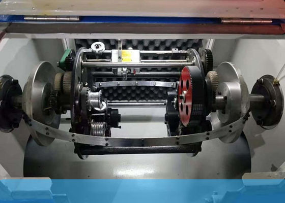 Τριφασική διπλή συστροφή καλωδίων CAT5E 2500r/Min που προσαράσσει τη μηχανή