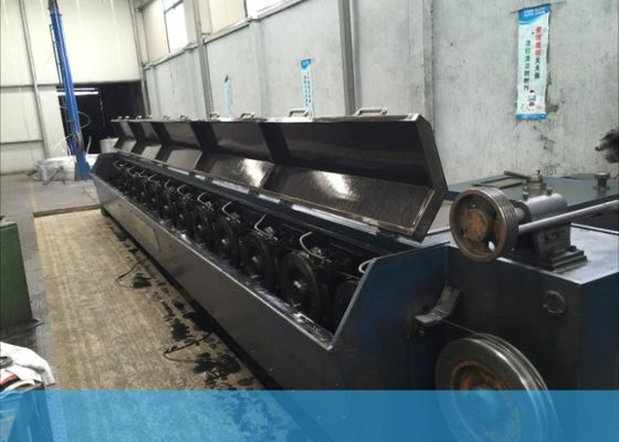 η ασημένια μηχανή σχεδίων καλωδίων 75kw 13die με αυτόματο διπλό λαμβάνει